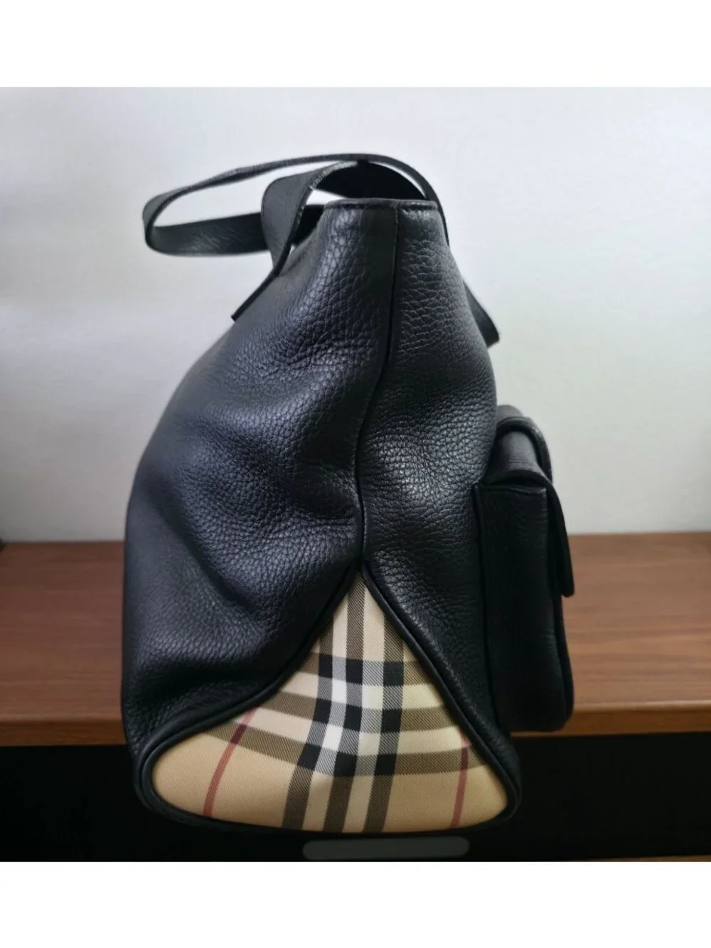 Burberry Black Pebble Leather Horn Toggle Tote Bag Nova Check Side Panels Italy - Picture 4 of 12